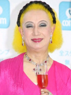 美輪明宏