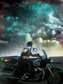 不死警官