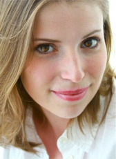 Julia Whelan