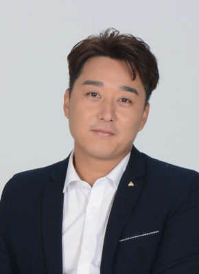 王明帥
