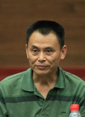 周琦