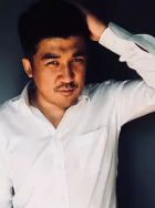 张宏威