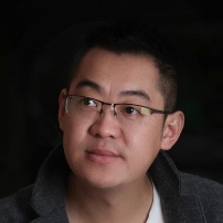 李正伟