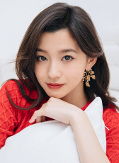 朝比奈彩