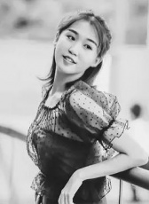 佟心竹