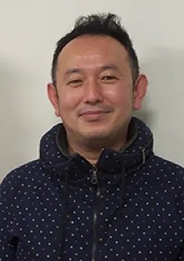 足立紳
