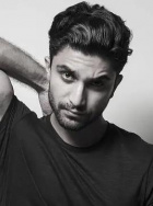 阿哈德·拉扎·米尔