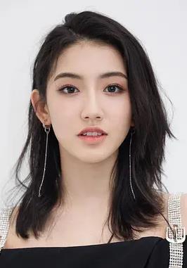 伊米娜