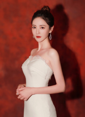 李丹