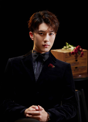李金澤