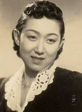 山根壽子
