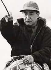 山村聰