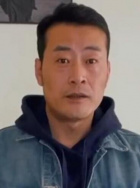 闫鹏