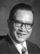 黄绍芬