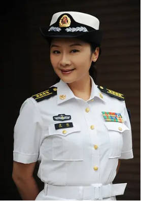 唐靜