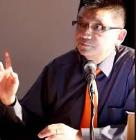 温文杰