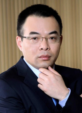 覃宏