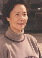顏美怡