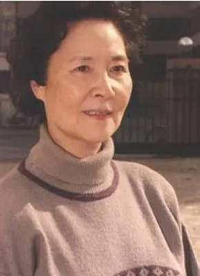 颜美怡