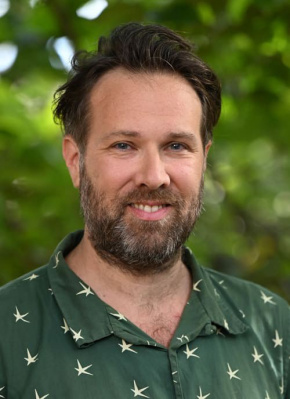 亚历山大·卡斯塔涅