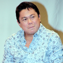 Dennis Padilla