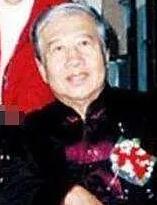 李万里