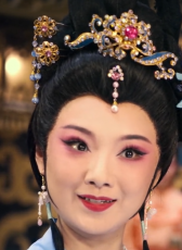 楊揚(yáng)