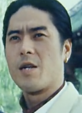 罗世平
