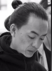 婁堃