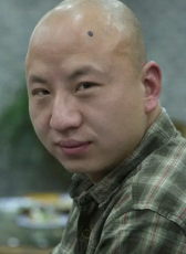 王佩