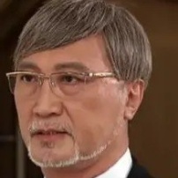 区轩玮