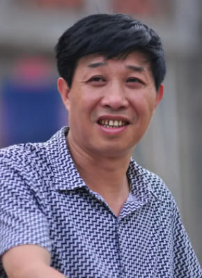 李春平