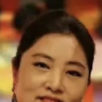 湯靜