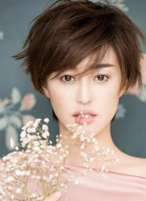 李佳桐