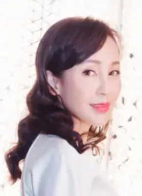 岳丽娜