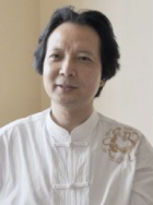 王震
