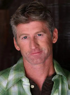 吉米·雷·皮肯斯