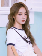 吴佳怡