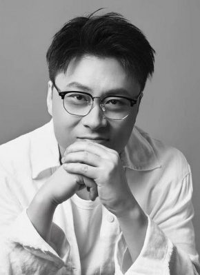 黄鹤宇