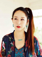 东村明子