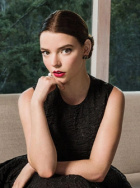 安雅·泰勒-乔伊