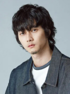 柳俊太郎