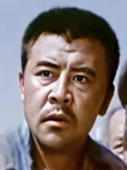 王炳彧