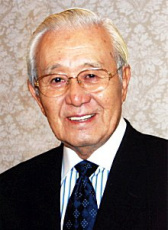 森山周一郎