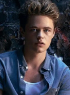 哈里森·吉尔伯特森