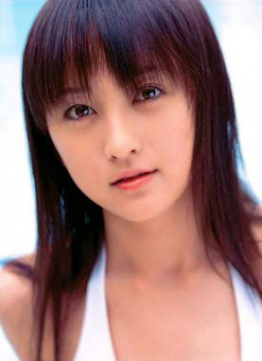 小松彩夏