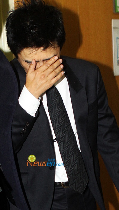 甲流夺走李光基7岁儿子生命 父亲悲痛欲绝_