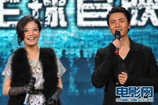 赵薇、陈坤“示爱” 张靓颖与维塔斯PK海豚音