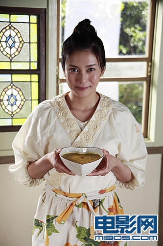 柴崎幸扮哑女厨娘 新片买电影票送食物_韩