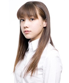 仲里衣纱